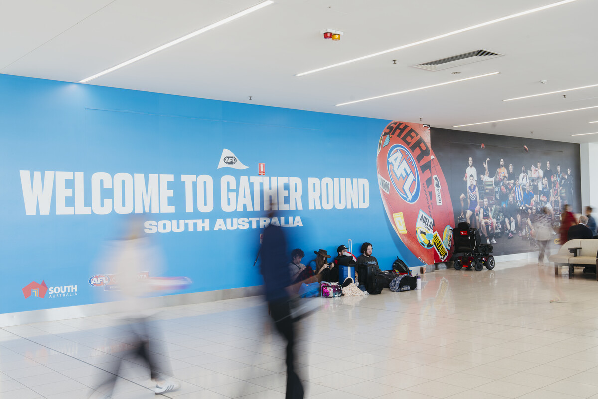 GatherRound26_AirportDressing_HighRes-84.tif