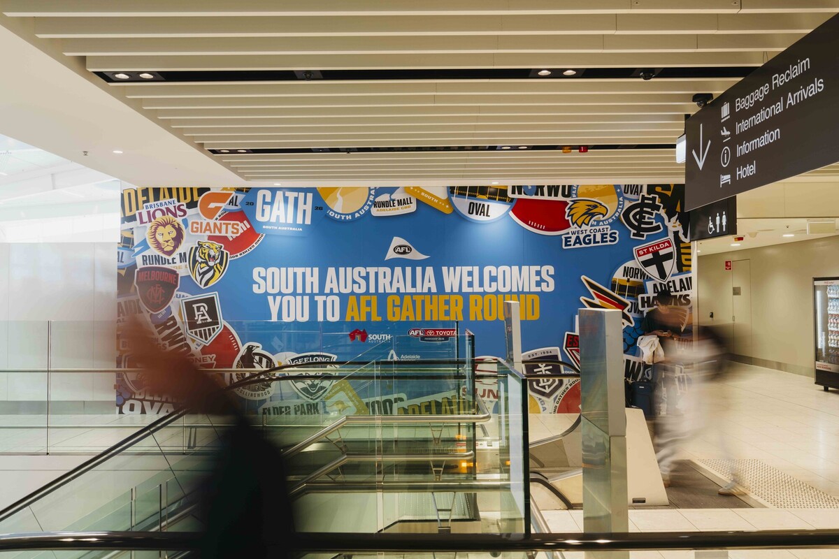 GatherRound26_AirportDressing_LowRes-46.jpg