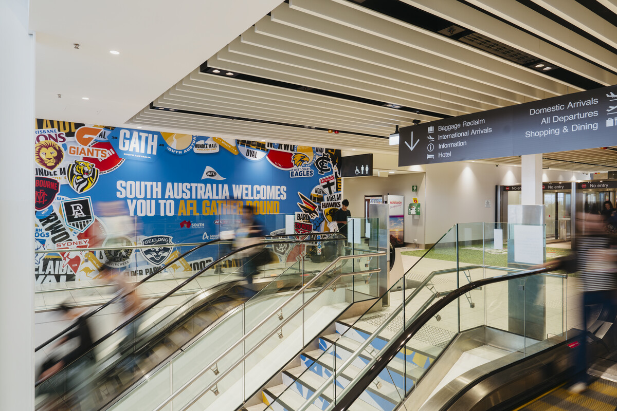 GatherRound26_AirportDressing_HighRes-51.tif