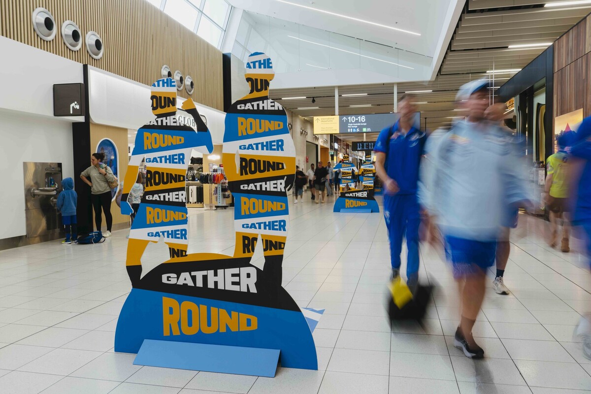 GatherRound26_AirportDressing_LowRes-43.jpg