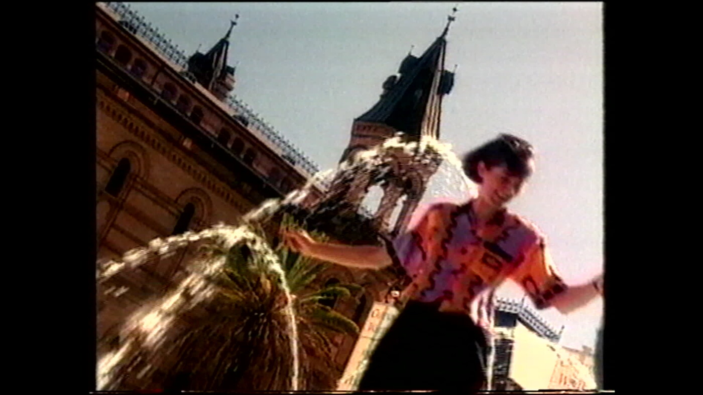 STDU A_037 1999_clip_04_converted.mov