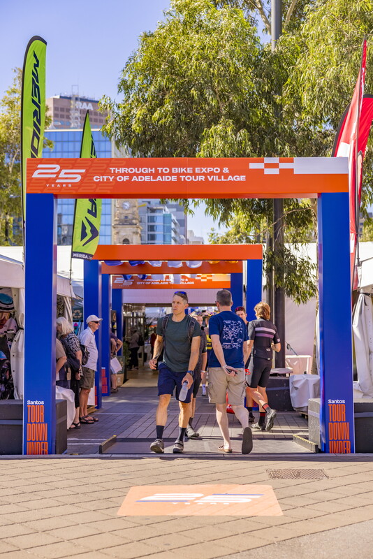 FrankieTheCreative-AdelaidePhotographer-TDU2025-Thurs23Jan-9477
